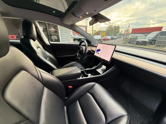2019 Tesla Model 3 Standard Range Plus