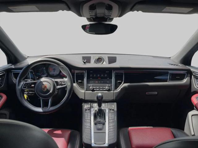 2018 Porsche Macan S