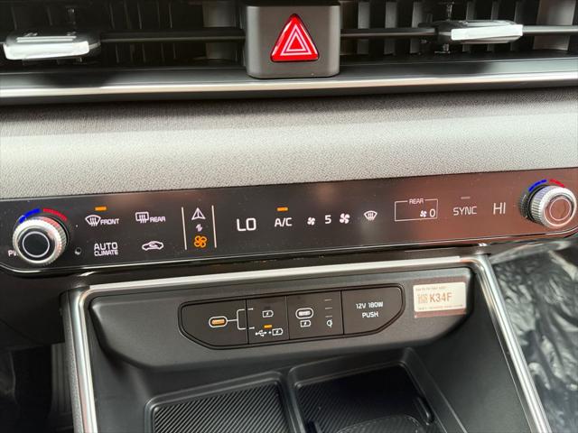 2026 Kia Carnival EX