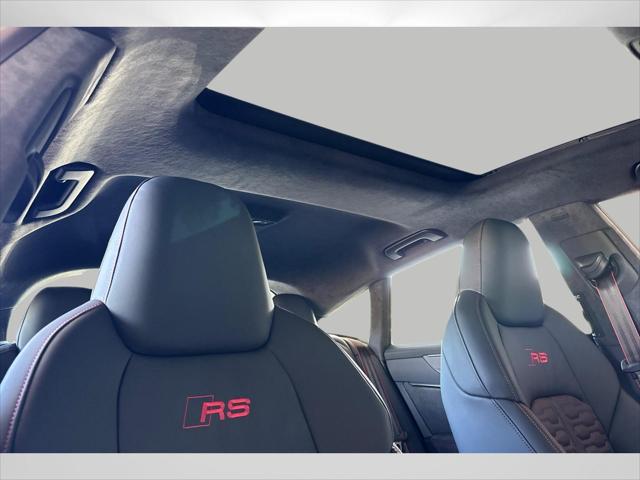 2026 Audi RS 7 performance quattro tiptronic