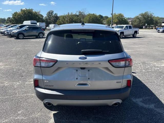 2022 Ford Escape SEL Hybrid