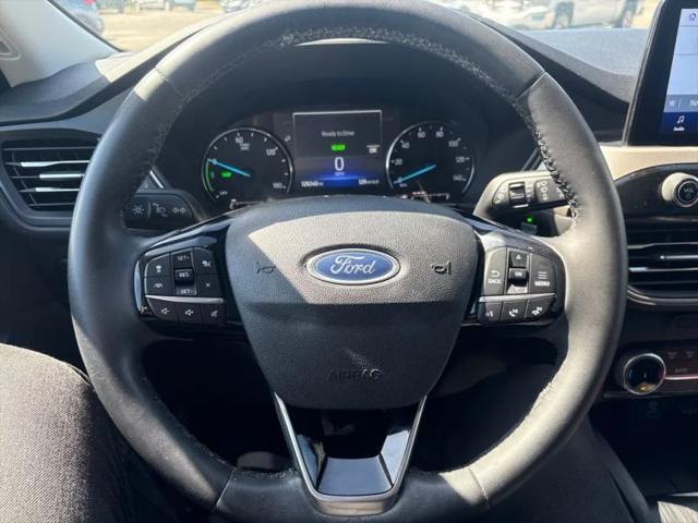 2022 Ford Escape SEL Hybrid