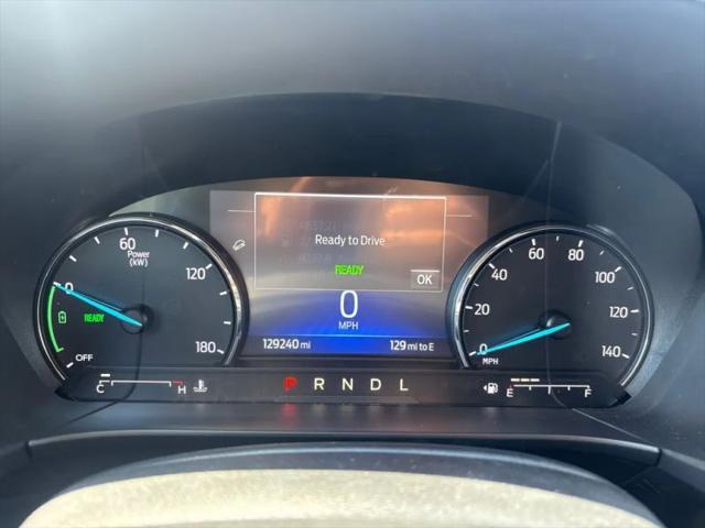 2022 Ford Escape SEL Hybrid