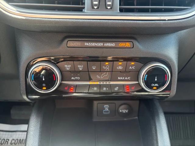 2022 Ford Escape SEL Hybrid
