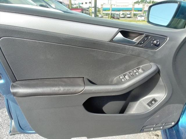 2015 Volkswagen Jetta 1.8T SE