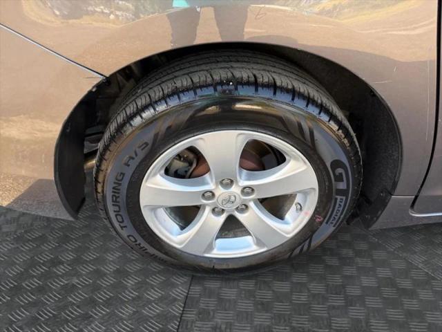 2015 Toyota Sienna LE 7 Passenger