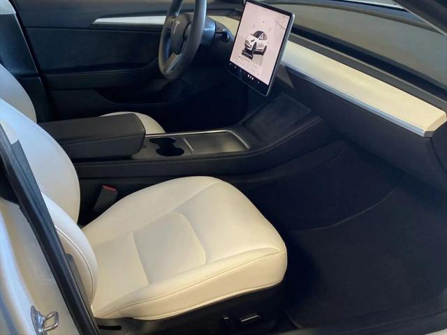 2022 Tesla Model 3 Long Range Dual Motor All-Wheel Drive