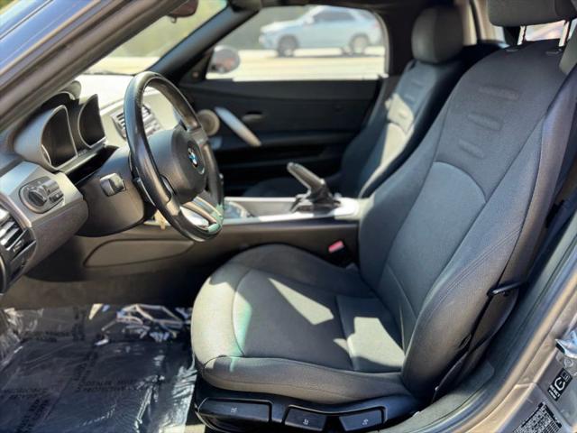 2003 BMW Z4 2.5i