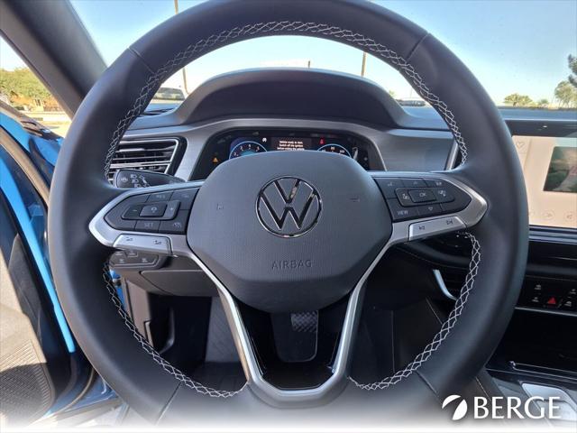 2026 Volkswagen Atlas Cross Sport 2.0T SE w/Technology