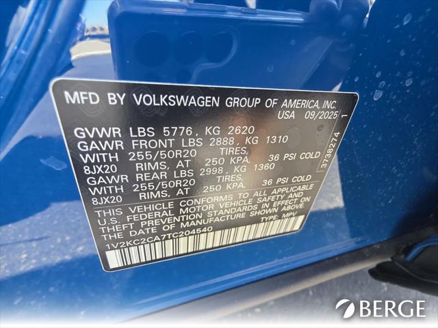 2026 Volkswagen Atlas Cross Sport 2.0T SE w/Technology