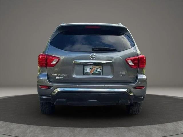 2019 Nissan Pathfinder SV