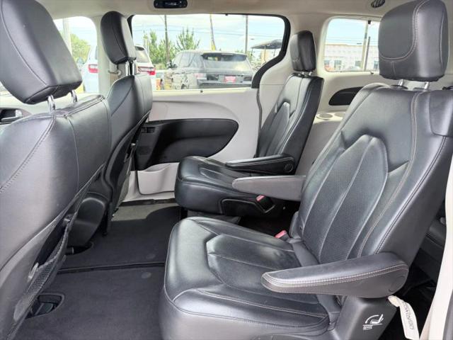 2019 Chrysler Pacifica Touring L