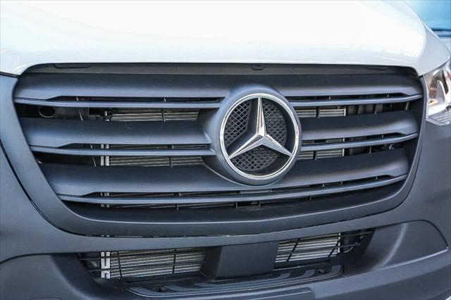 2026 Mercedes-Benz Sprinter Cargo Van Standard Roof 4-Cyl Diesel