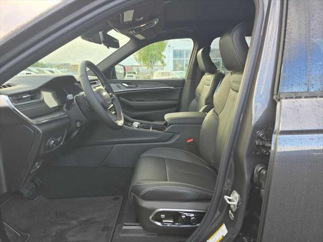 2025 Jeep Grand Cherokee Overland 4x4
