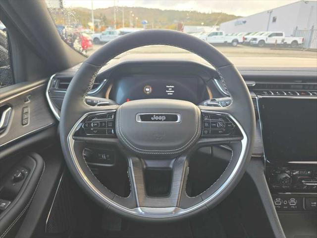 2025 Jeep Grand Cherokee Overland 4x4