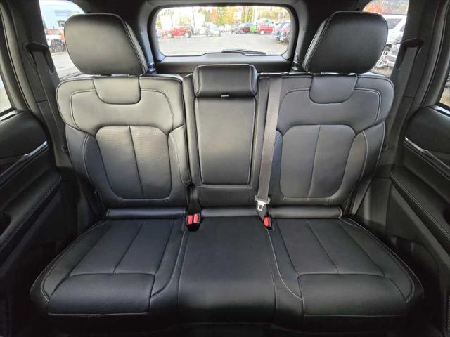2025 Jeep Grand Cherokee Overland 4x4