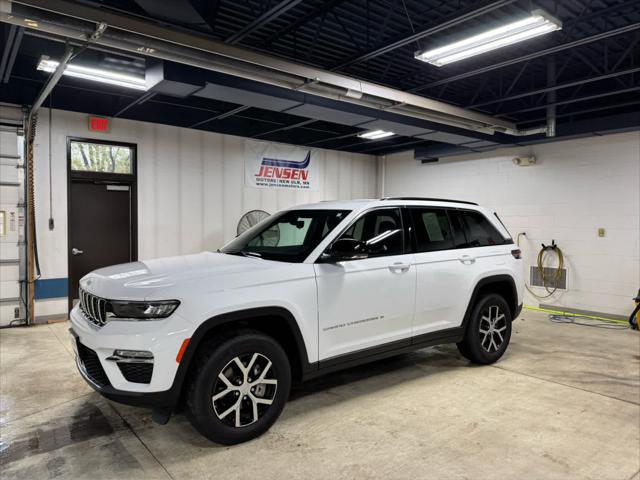 2024 Jeep Grand Cherokee Limited 4x4 2024 Jeep Grand Cherokee Limited 4x4