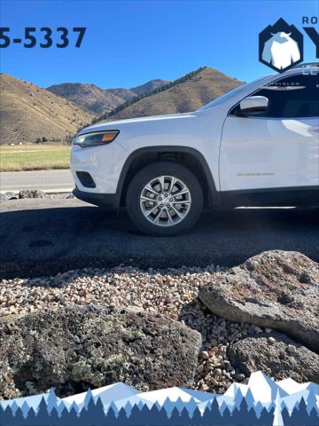 2019 Jeep Cherokee Latitude Plus 4x4 2019 Jeep Cherokee Latitude Plus 4x4