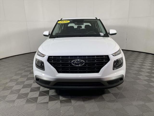 2025 Hyundai Venue SE