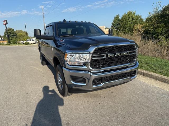 2022 RAM 2500 Tradesman Crew Cab 4x4 64 Box 2022 RAM 2500 Tradesman Crew Cab 4x4 64 Box