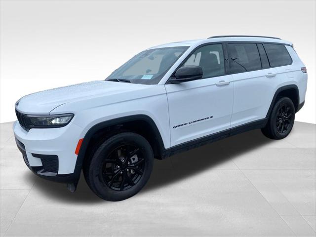 2024 Jeep Grand Cherokee L Altitude 4x4 2024 Jeep Grand Cherokee L Altitude 4x4