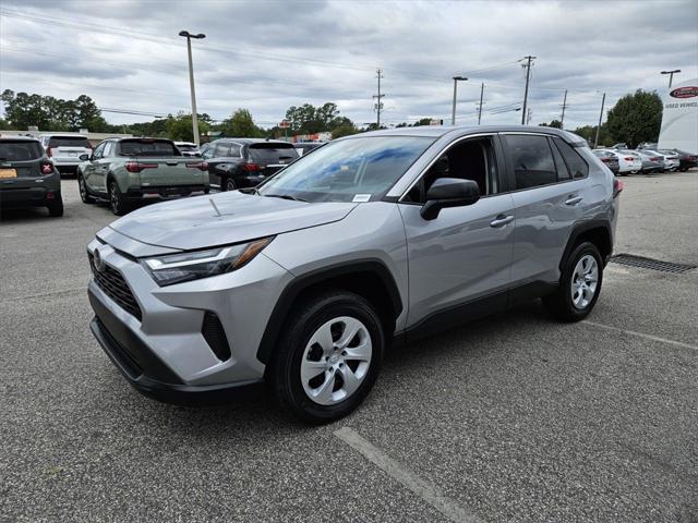 2024 Toyota RAV4 LE 2024 Toyota RAV4 LE