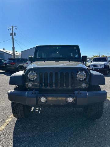 2015 Jeep Wrangler Unlimited Willys Wheeler 2015 Jeep Wrangler Unlimited Willys Wheeler