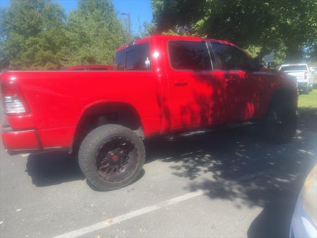 2020 RAM 1500 Big Horn Crew Cab 4x4 57 Box
