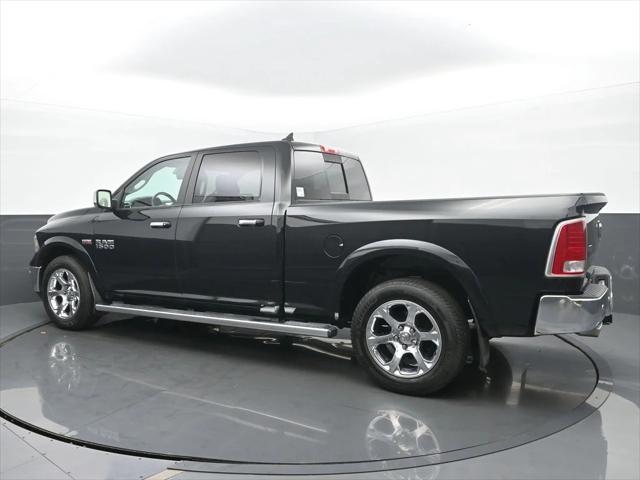 2017 RAM 1500 Laramie Crew Cab 4x4 64 Box 2017 RAM 1500 Laramie Crew Cab 4x4 64 Box