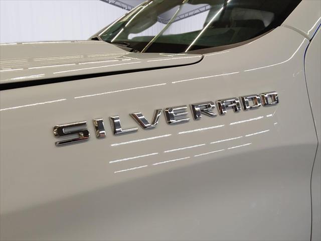 2022 Chevrolet Silverado 1500 4WD Crew Cab Short Bed LT with 2FL 2022 Chevrolet Silverado 1500 4WD Crew Cab Short Bed LT with 2FL