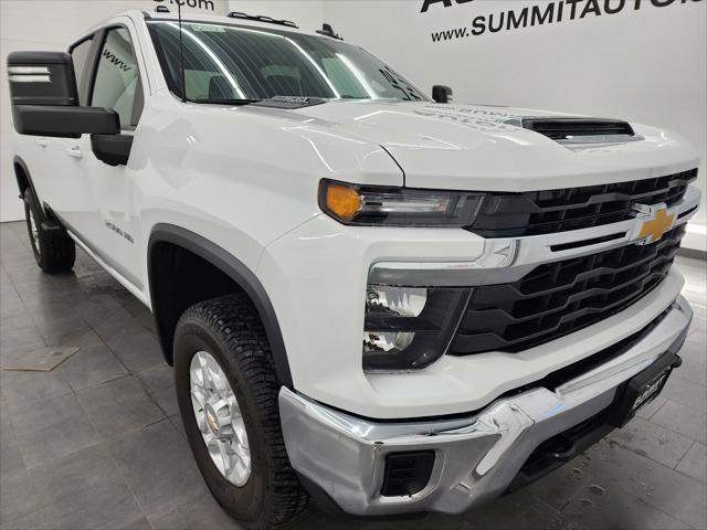 2024 Chevrolet Silverado 2500HD 4WD Crew Cab Standard Bed LT