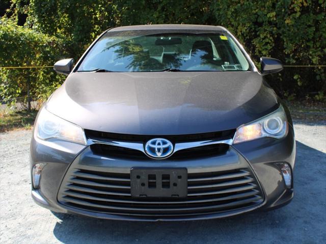 2016 Toyota Camry Hybrid LE