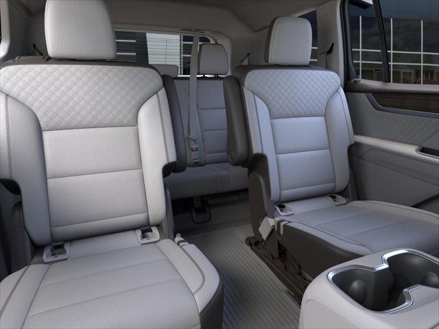 2026 GMC Acadia FWD Denali
