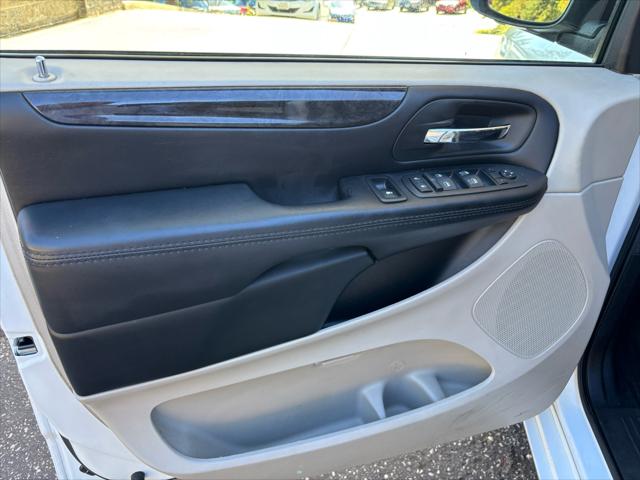 2016 Dodge Grand Caravan American Value Pkg