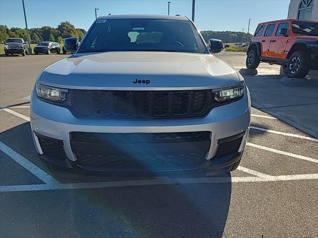 2025 Jeep Grand Cherokee L Altitude X 4x4