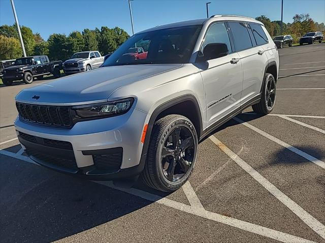 2025 Jeep Grand Cherokee L Altitude X 4x4