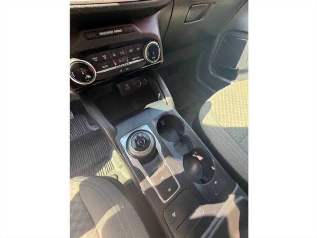 2022 Ford Escape SE Hybrid