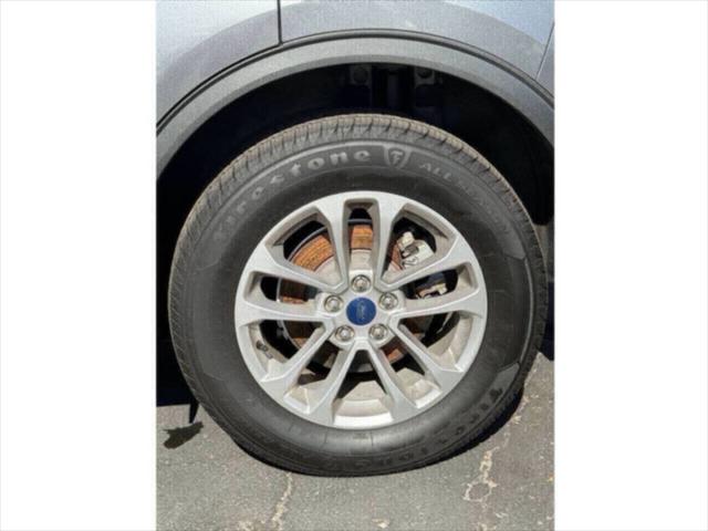2022 Ford Escape SE Hybrid