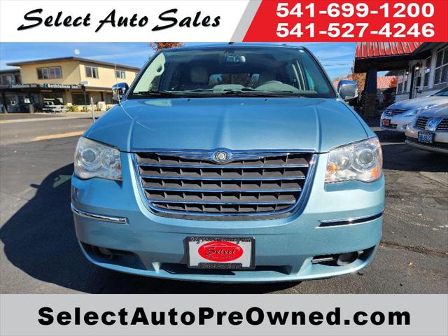 2009 Chrysler Town & Country Limited
