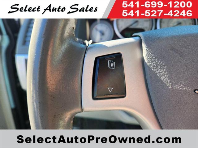 2009 Chrysler Town & Country Limited