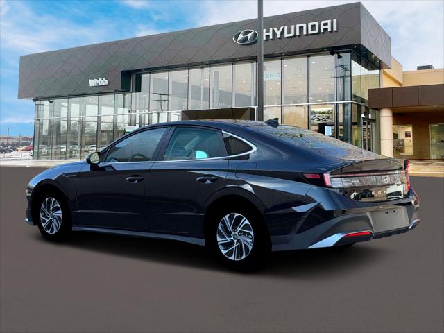 2026 Hyundai Sonata Hybrid Blue