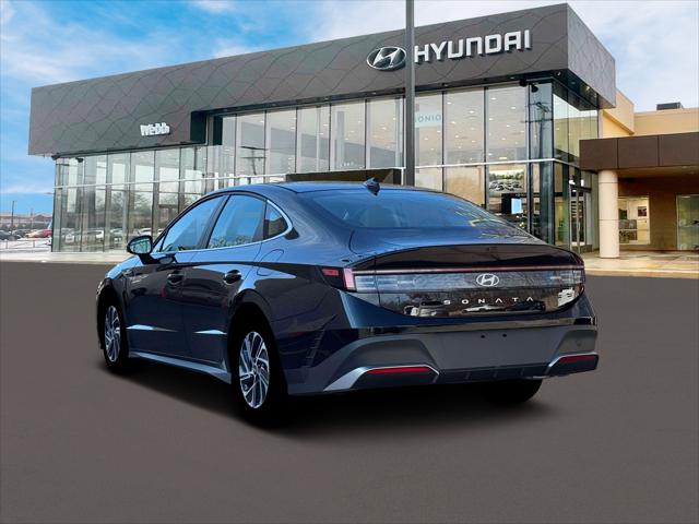2026 Hyundai Sonata Hybrid Blue