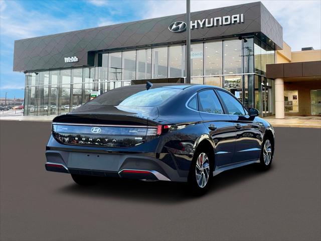 2026 Hyundai Sonata Hybrid Blue