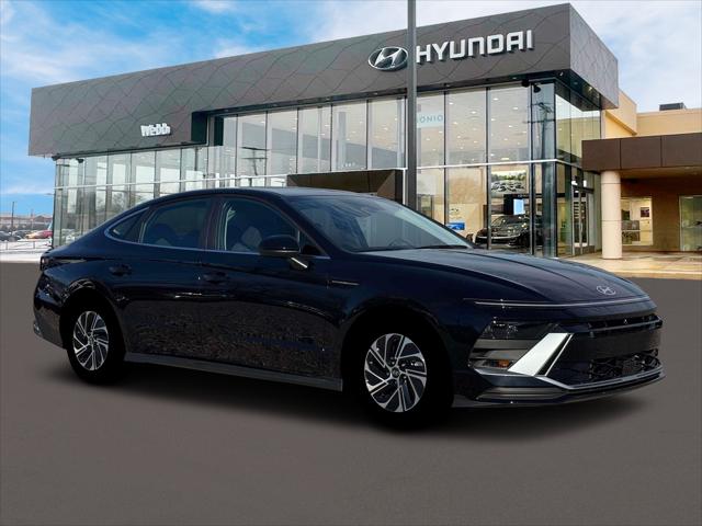 2026 Hyundai Sonata Hybrid Blue