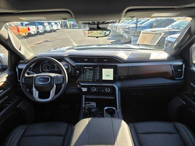 2023 GMC Sierra 1500 4WD Crew Cab Standard Box Denali