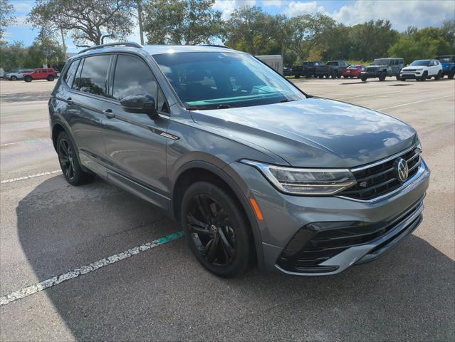 2023 Volkswagen Tiguan 2.0T SE R-Line Black 2023 Volkswagen Tiguan 2.0T SE R-Line Black