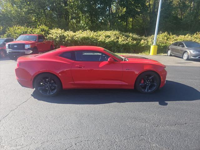 2022 Chevrolet Camaro RWD Coupe LT1