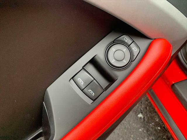 2022 Chevrolet Camaro RWD Coupe LT1