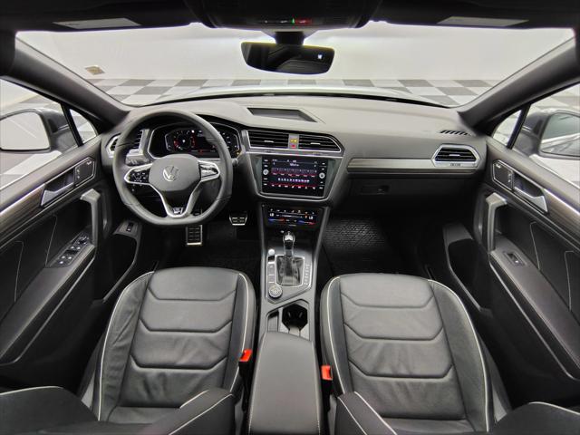 2022 Volkswagen Tiguan 2.0T SEL R-Line 2022 Volkswagen Tiguan 2.0T SEL R-Line