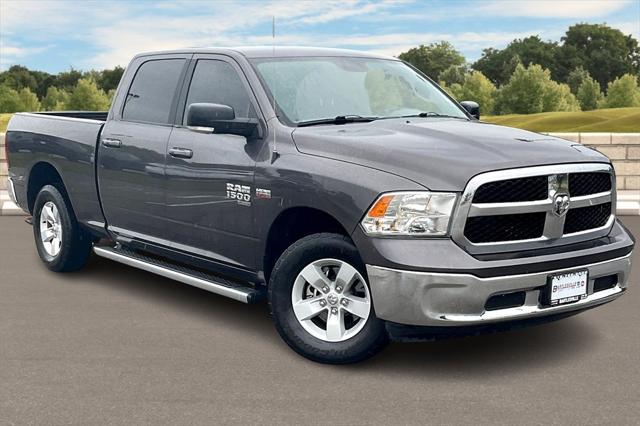 2020 RAM 1500 Classic SLT Crew Cab 4x2 64 Box 2020 RAM 1500 Classic SLT Crew Cab 4x2 64 Box